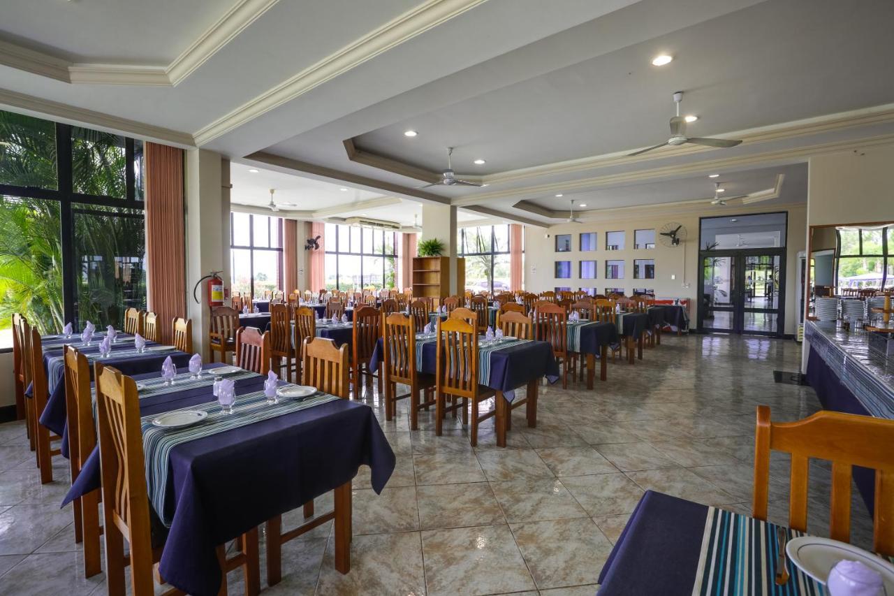 Hotel San Isidro Sao Gabriel  Ngoại thất bức ảnh
